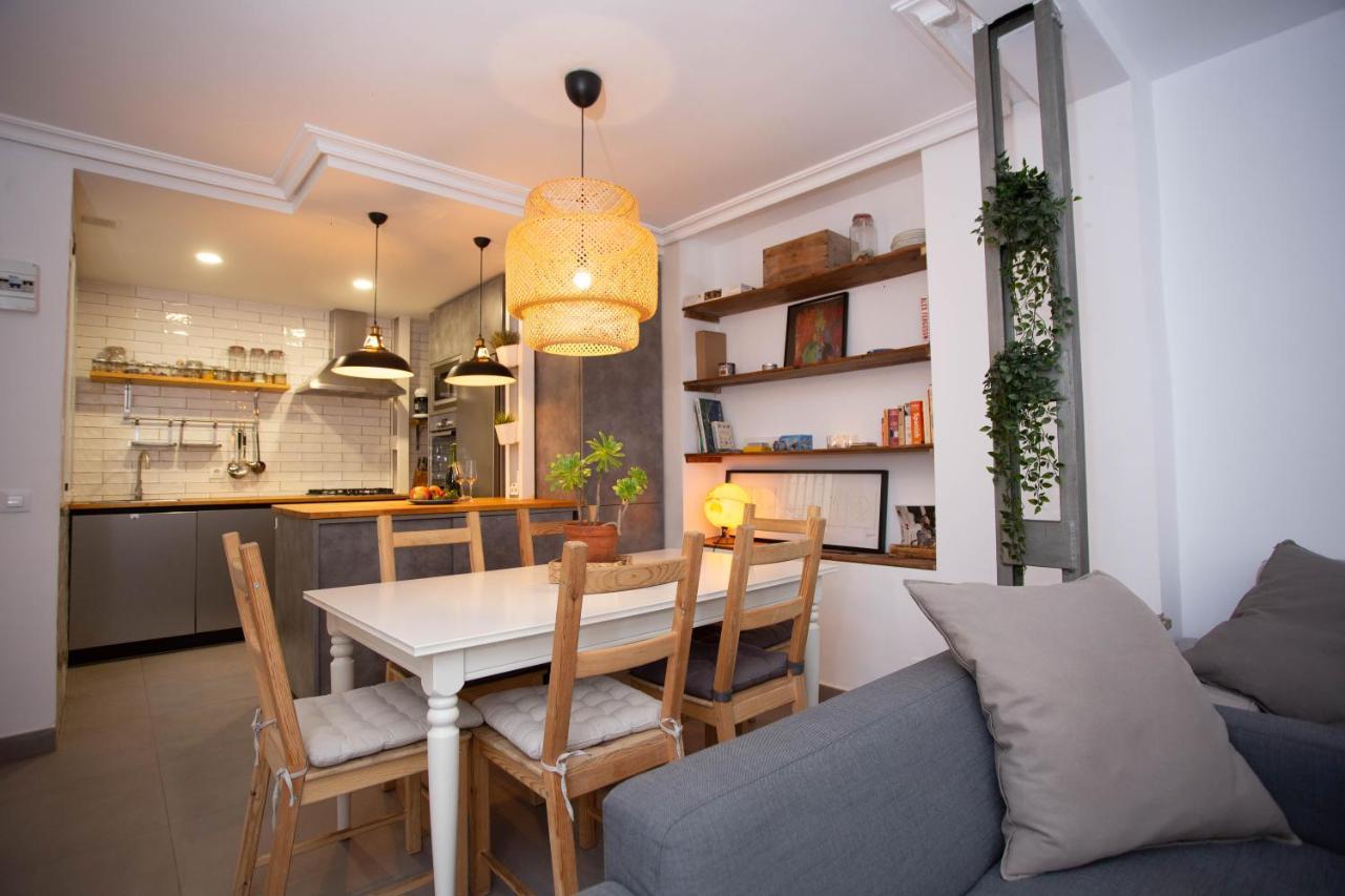 דירות סביליה Duplex Penthouse With Terrace By Thegoodtourist מראה חיצוני תמונה